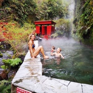 TERMAS GEOMÉTRICAS & PUCÓN
